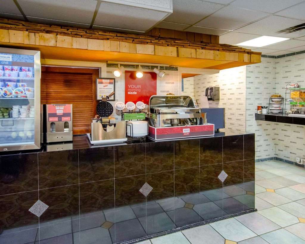 Comfort Inn باردستاون المطعم الصورة